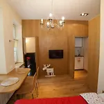 My Place In * Posen